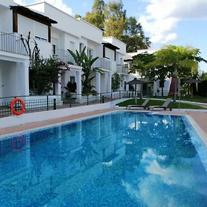 Appartement Thegood Brillante Piscina Y Parking Incluido, Cordoue